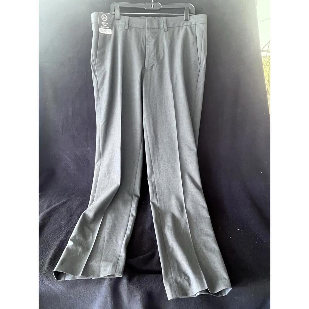 J.M. Haggar Mens Grey Dress Pants Flat Front Classic Fit Size 36x32